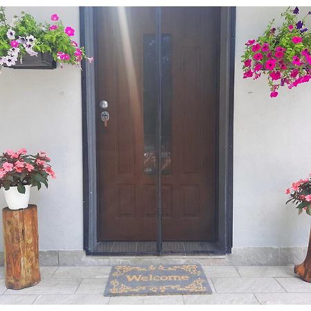 La Casina Bed & Breakfast Trecasali Eksteriør bilde