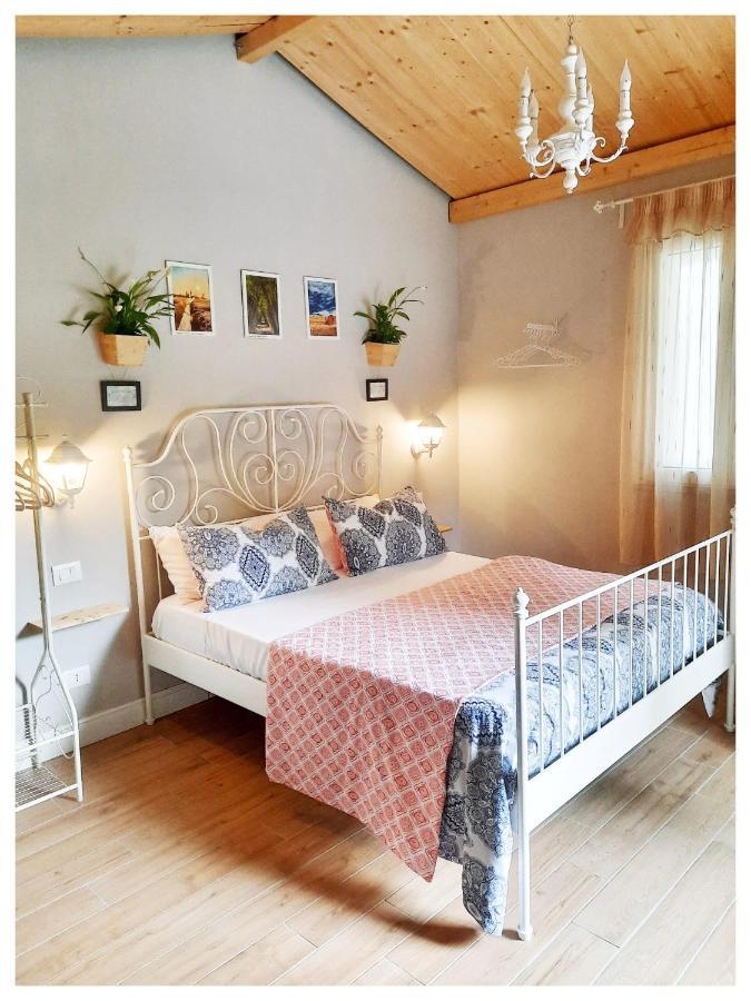 La Casina Bed & Breakfast Trecasali Eksteriør bilde